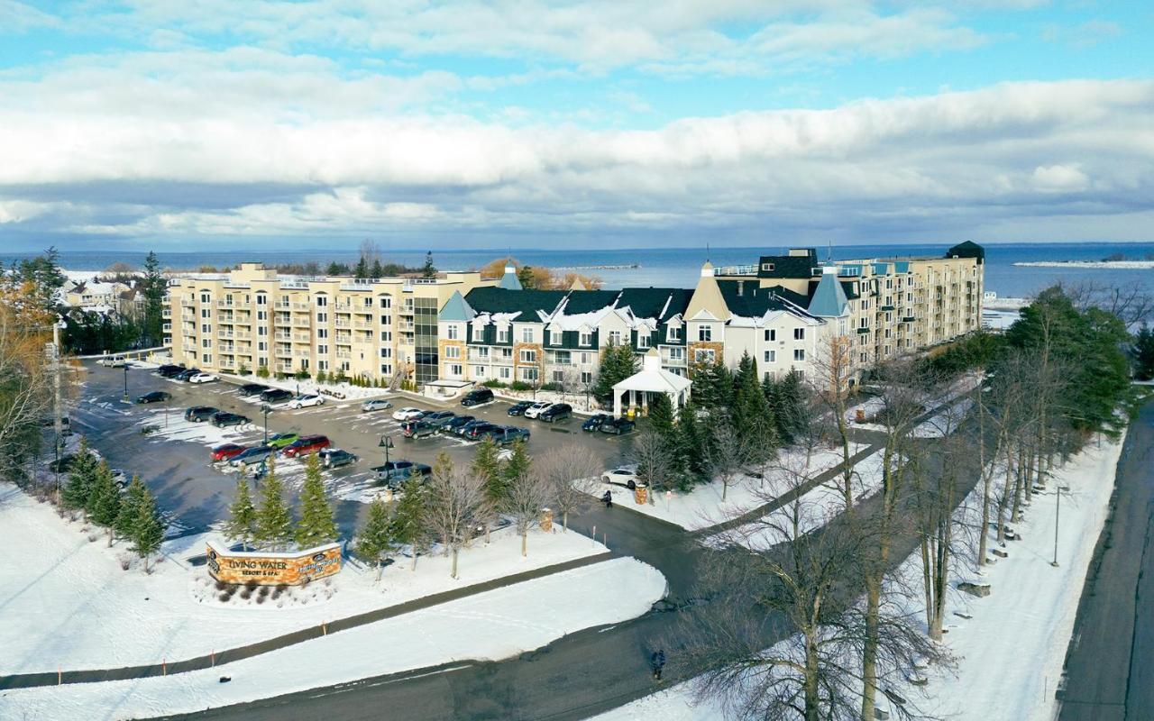 Living Water Resort & Spa Collingwood Exterior foto